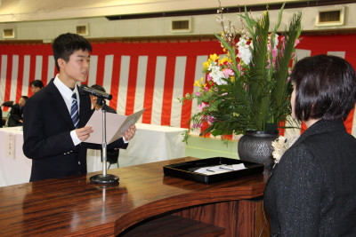 中・３－２・吉田彩人・L